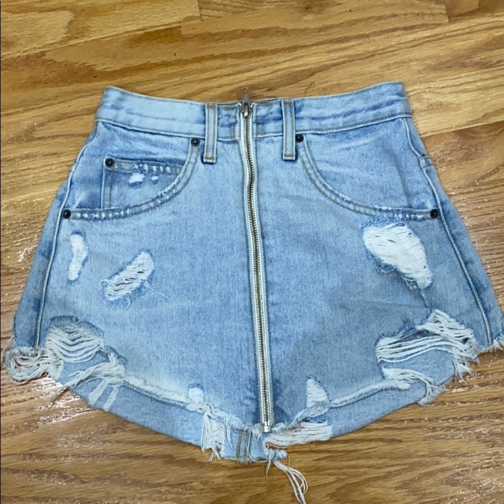 LF denim skirt
